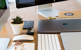 澳亚国际网站-弗赖堡主场逼平沙尔克04，保持不败