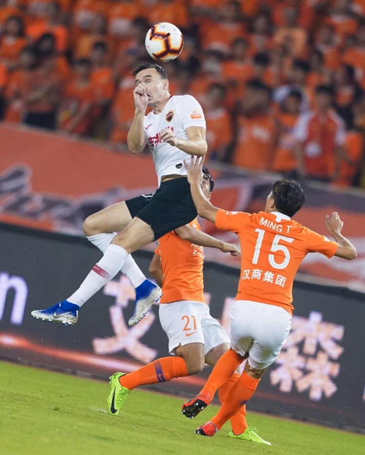 澳亚国际平台官网-包含南特告捷保级形势，脱离降级区压力的词条