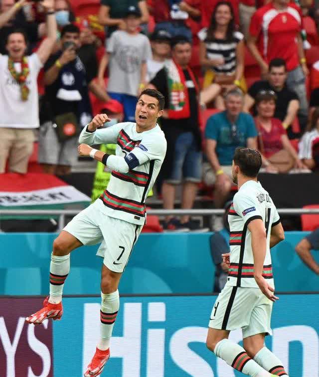 澳亚国际手游官网-安德森进球，率领球队晋级下一轮