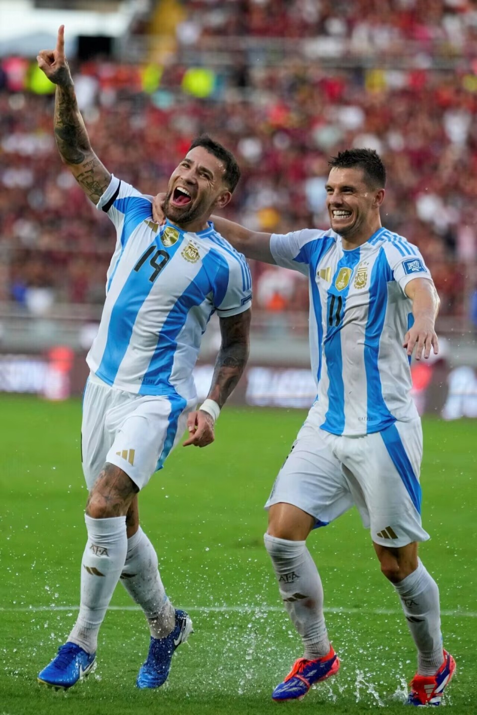 澳亚国际app-委内瑞拉足球队成绩斐然，杀入半决赛的简单介绍