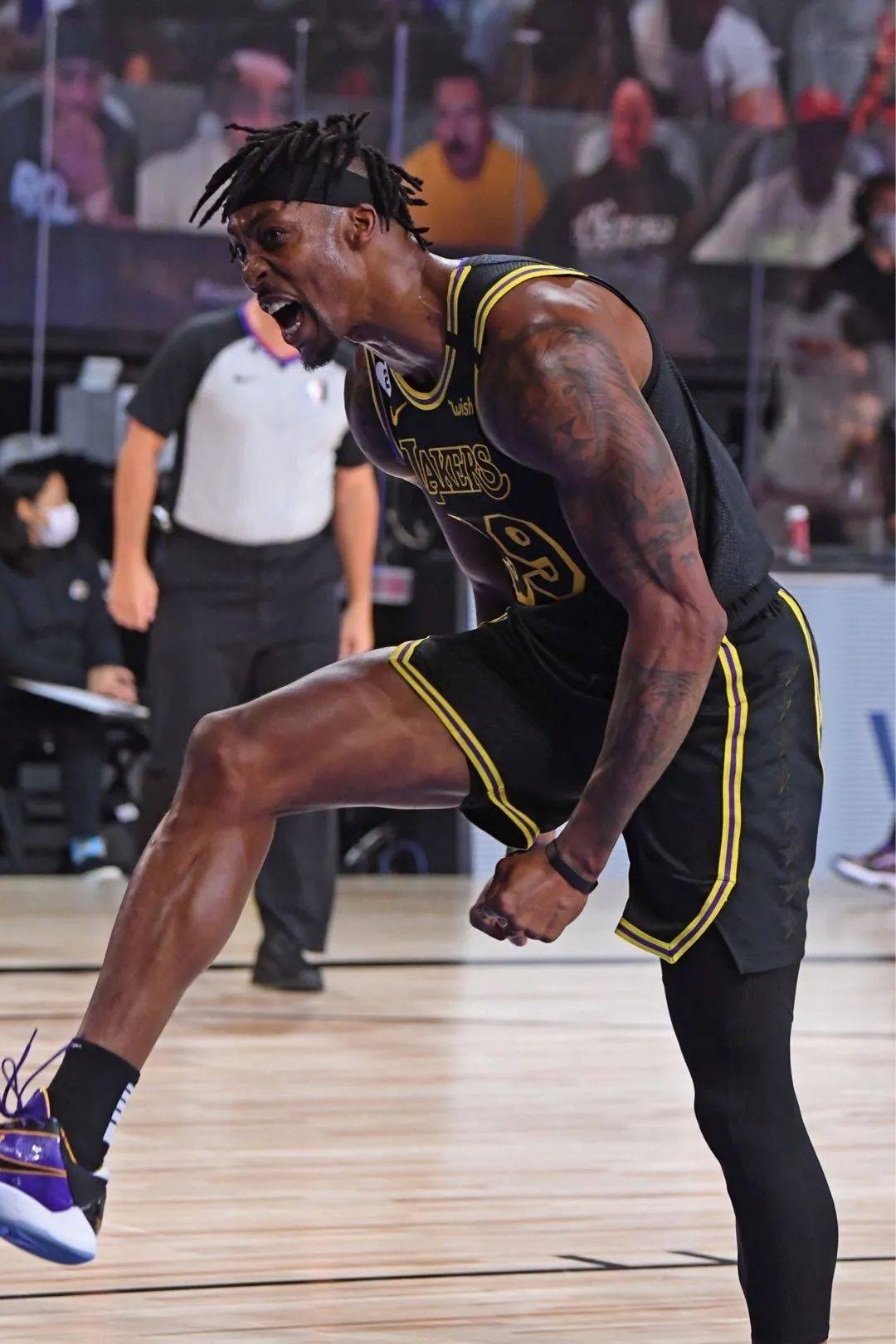 澳亚国际登录-包含情怀篮球之美，运动员不负重托蓄势待发的词条